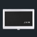 プロフェッショナルブラック&ホワイトクラシックモノグラム 名刺入れ<br><div class="desc">プロフェッショナルの名刺ホルダーお洒落は、白黒のカラーパレットにミニマルデザインを備えている。黒い背景カスタムに表示されるモノグラムシンプルイニシャル。右下のコーナーに配置。パーソナライズされたクラシックフォントにモノグラムイニシャルを備えシンプルて示されモダン、このエグゼクティブビジネスカードホルダーはテンプレート文字を備えた設計カスタムを行う。提供されカスタマイズたフィールドを使用して文字を変更するか、イメージを置き換えるか、または「メッセージ」ボタンを使用してデザイ連絡ザにメッセージを表示す救済ることができます。自分の名刺ホルモノグラムのダー1を作成する。このテンプレートの個人用設定を選択する2.文字の交換3.イメージ1を置き換える(テンプレートイメージはタイル表示され、イメージは自動的にタイル表示される)。4.イメージのサイズ変更と配置の確認プロフェッショナルの名刺を持つ人は、コンサルタント、弁護士、実在不動産の代理人、エグゼクティブコーチなど企業ののビジネスプロフェッショナル、または思慮深いオフィスギフトに最適である。</div>