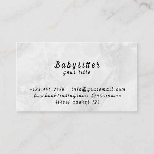 プロフェッショナルベビーシッターのサービス：信頼気に可能 名刺 (裏面)