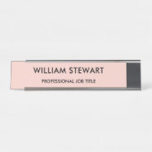 プロフェッショナルミニマリストピンクの従業員スタッフ デスクネームプレート (正面)