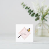 プロフェッショナルミニマリスムフレームピンクローズ赤面 スクエア名刺 (スタンド正面)