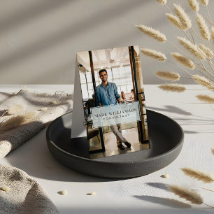 プロフェッショナルミニマル会社のロゴとビジネス写真 名刺