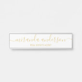 プロフェッショナルモダンスクリプトの白と金ゴールド サインプレート (正面)