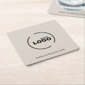 プロフェッショナルモダンビジネスロゴベージュ スクエアペーパーコースター (アングル)