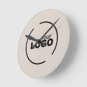 プロフェッショナルモダンビジネスロゴベージュ ラウンド壁時計 (傾斜)