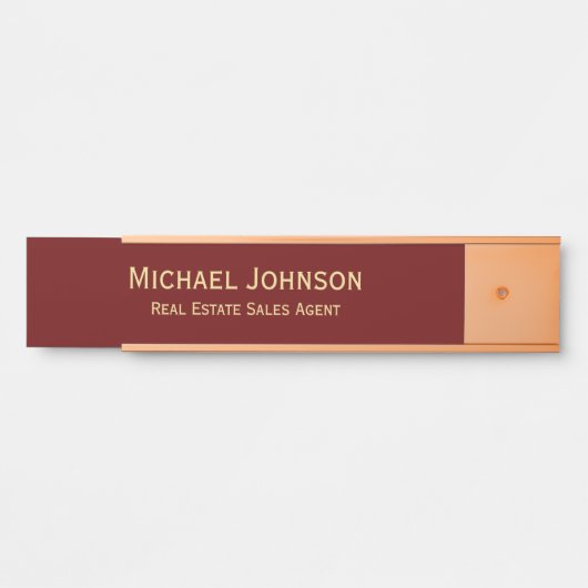 プロフェッショナルモダン営業所の名称 サインプレート (正面)