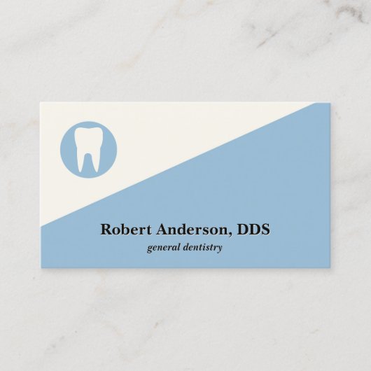 プロフェッショナルモダン歯科の歯科医 名刺 (正面)