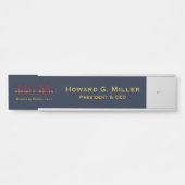 プロフェッショナルモノグラムロゴブルーレッド金ゴールド事業 サインプレート (正面)