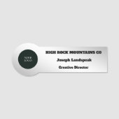 プロフェッショナルロゴ エンプロイー 銀金属 名札 (正面)