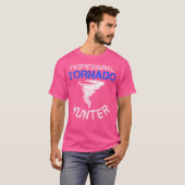 プロフェッショナル竜巻ハンター – 嵐が竜巻を追う Tシャツ (正面フル)