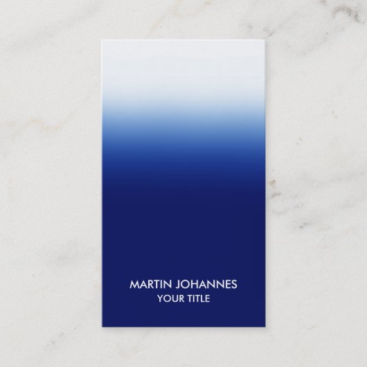 プロフェッショナル縦型エレガント青名刺 名刺 (正面)
