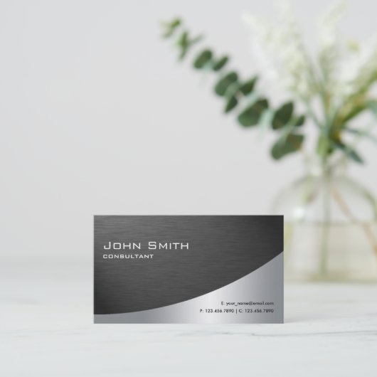 プロフェッショナル メタルエレガント モダンプレーンブラック 名刺 (スタンド正面)