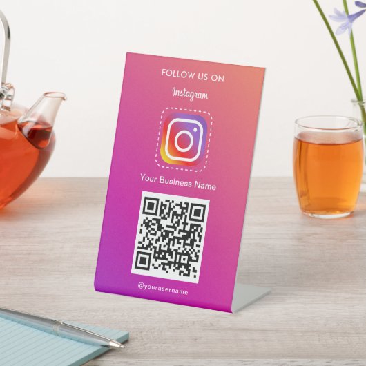 プロフェッショナルInstagramロゴ後を追Me Qrコード 台座サイン (インサイチュ)