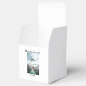 プロポーズしたらイエスと返事　エンゲージメントフォトの名前スタイリスト フェイバーボックス (オープン)