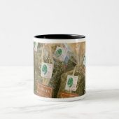 プロヴァンス、ムースティアーズ-サンテ-マリー、オレガノ。 ツートーンマグカップ (中央)