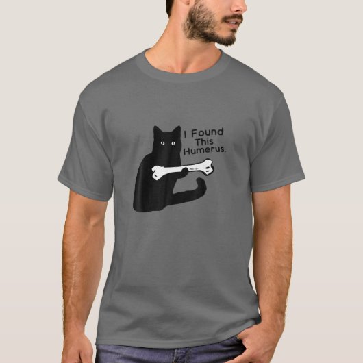 プン・ジョーク – このハメロスを見つけたユーモアのある- Cat Lov Tシャツ (正面)