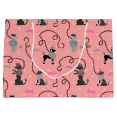 プードルのスカートのレトロのピンクおよび黒い50sパターンB ラージペーパーバッグ (正面)