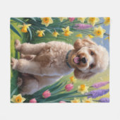 プードルの犬の春の花の絵 フリースブランケット (正面(横))