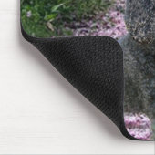 プードルの黒いマウスパッドの紫色の花 マウスパッド (コーナー)
