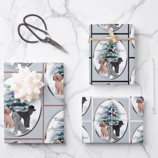 プードルクリスマスカードの贈り物 ラッピングペーパーシート (正面)