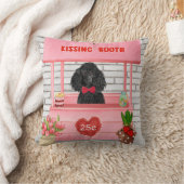 プードルドッグバレンタインデーキスをするス クッション (ブランケット)