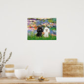 プードルペア(黒+白) – ユリ2 ポスター (キッチン)