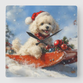 プードル犬のそり 雪を降らせて クリスマス スクエア壁時計 (正面)