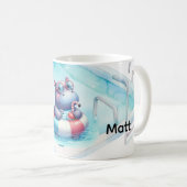 プールにいるカバの名前入り コーヒーマグカップ (正面右)