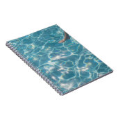 プールにいる人 ノートブック (右側)