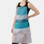 プールのはしごに立つ人 エプロン (インサイチュ)