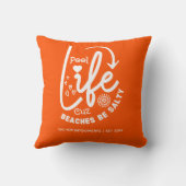 プールの寿命は屋外の方が良い クッション (裏面)