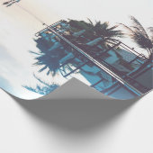 プールの横に2人 ラッピングペーパー (角)