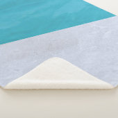 プールの横の空の灰色の床 シェルパブランケット (3/4)