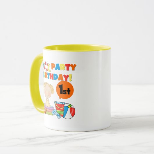 プールを囲んでのパーティの第1誕生日のTシャツおよびギフト マグカップ (正面左)
