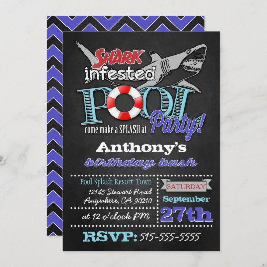 プールを囲んでのパーティの鮫の誕生日の招待状 招待状 (正面/裏面)