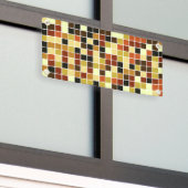 プールタイル、茶色のモザイクタイル、幾何学的パターン 横断幕 (ビルの外側)