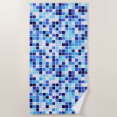 プールタイル、青モザイクタイル、幾何学的パターン ビーチタオル (正面)