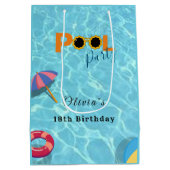 プールバースデーパーティーお祝いテーマ ミディアムペーパーバッグ (裏面)
