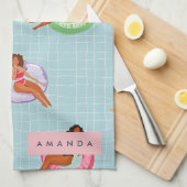 プールパーソナライズされたフロッリラックストに登場する夏の女性 キッチンタオル (四つ折り)