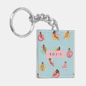 プールパーソナライズされたフロッリラックストに登場する夏の女性 キーホルダー (正面左)