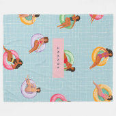 プールパーソナライズされたフロッリラックストに登場する夏の女性 フリースブランケット (正面(横))