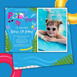 プールパーティーの夏の女の子の誕生日パーティーの写真 招待状