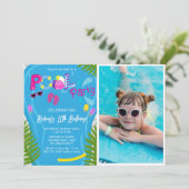 プールパーティーの夏の女の子の誕生日パーティーの写真 招待状 (スタンド正面)