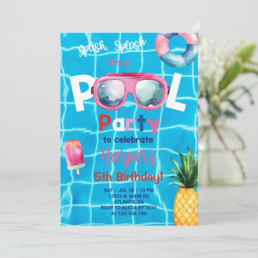 プールパーティーの女の子の誕生日の招待、プールゴーグル。 招待状 (スタンド正面)