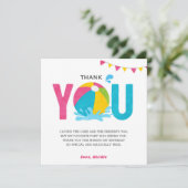 プールパーティーの誕生日ピンクの女の子の感謝カード サンキューカード (スタンド正面)