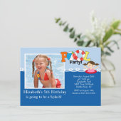 プールパーティーフォトガールズ誕生日招待状 招待状 (スタンド正面)