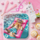 プールマットレスに浮いているゴールデンレトリバー ペーパープレート (パーティー)