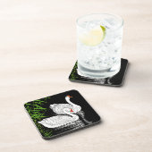 プール上の2つの白鳥 – 黒い背景の白 コースター (右側)