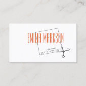 ヘアカットのスタイリストは箱のシンプルで白いカードを切ります 名刺 (正面)