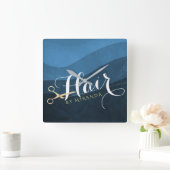 ヘアサロンヘアスタイリストモダンブルー&金ゴールドはさみ スクエア壁時計 (ホーム)