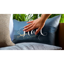 ヘアサロン ヘアスタイリスト 現代的な青と金のハサミ ランバークッション